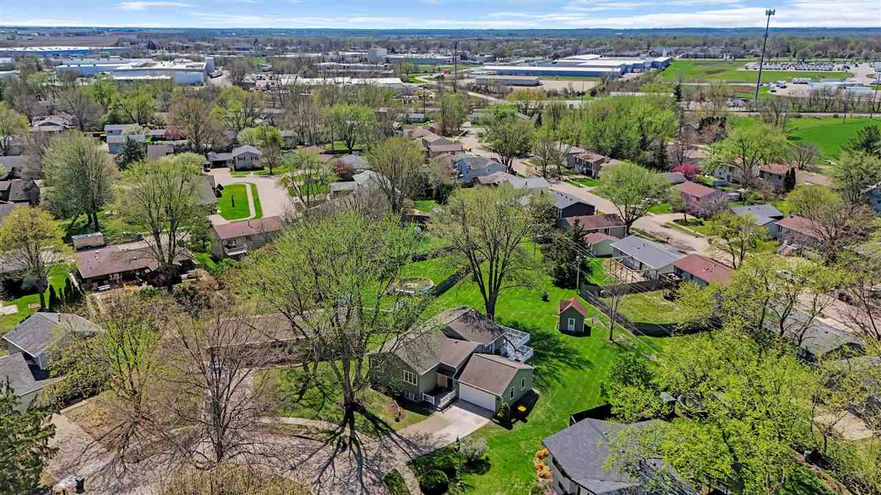 29 Dunuggan Court Iowa City IA 52240