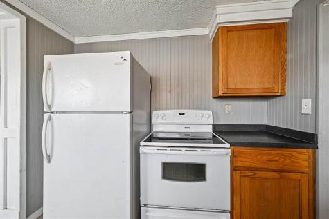 5930 Troy Mills Road Coggon IA 52218