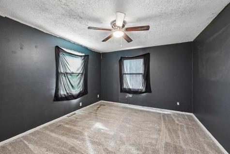 5930 Troy Mills Road Coggon IA 52218