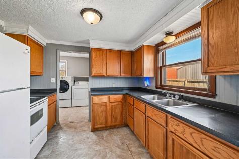 5930 Troy Mills Road Coggon IA 52218