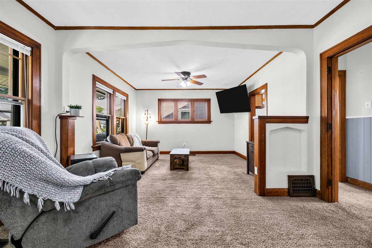 1536 7th Avenue SE Cedar Rapids IA 52403