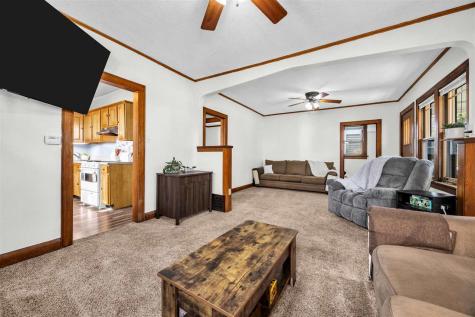 1536 7th Avenue SE Cedar Rapids IA 52403