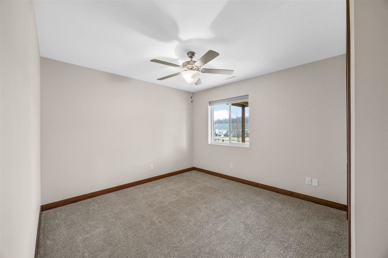 4467 Preston Lane Iowa City IA 52246