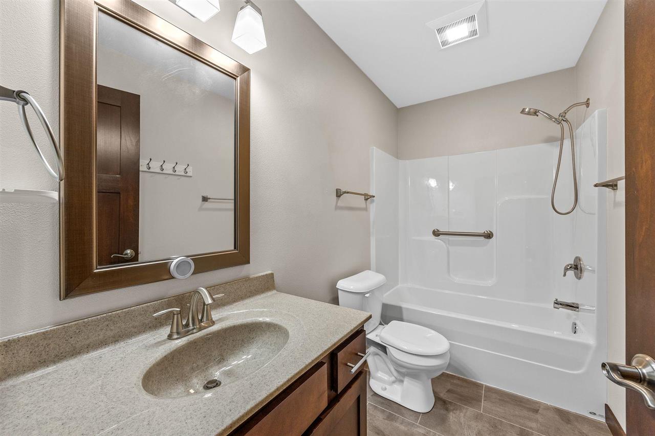 4467 Preston Lane Iowa City IA 52246