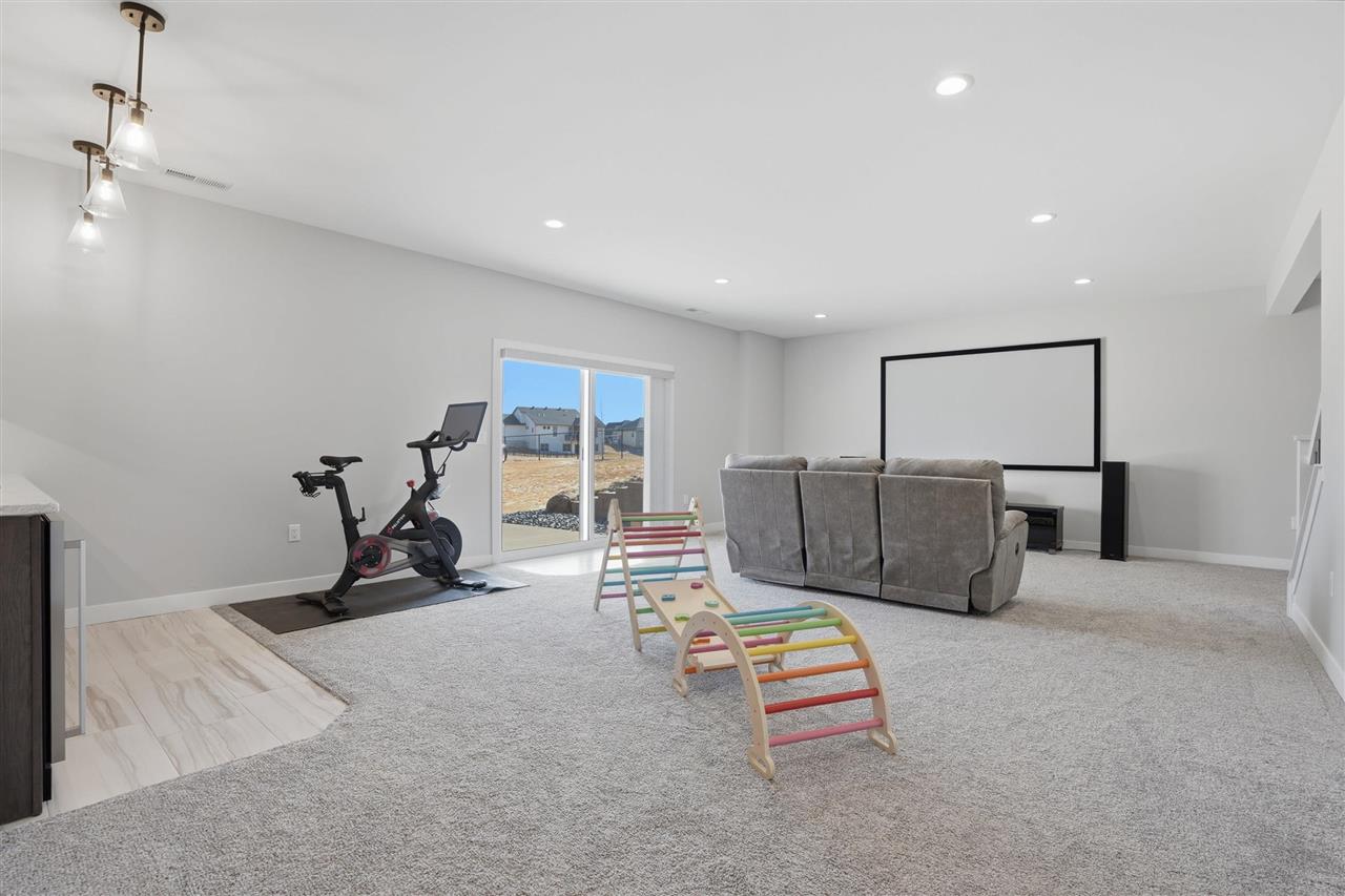 1288 Kona Circle Coralville IA 52241