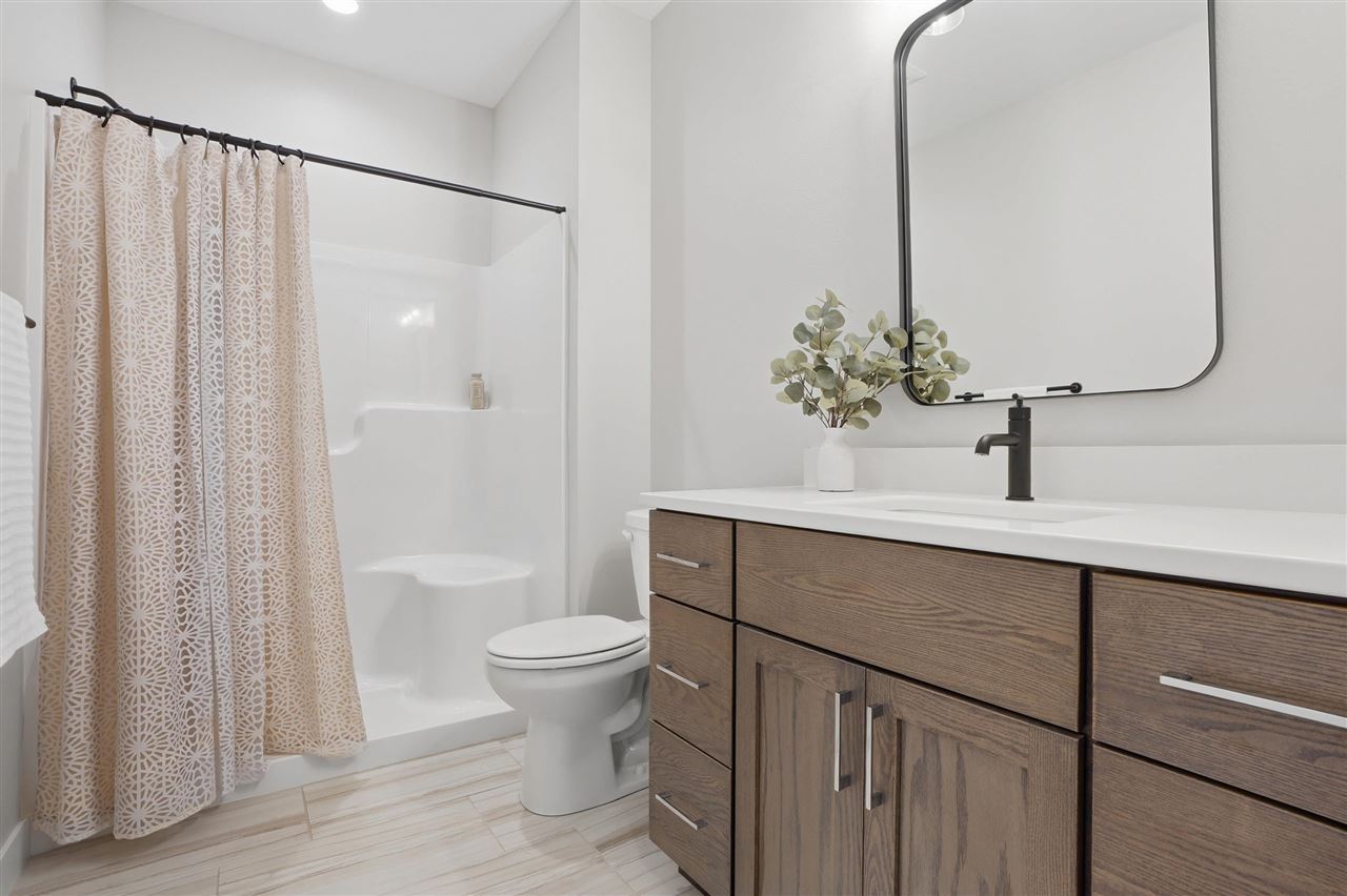 1288 Kona Circle Coralville IA 52241