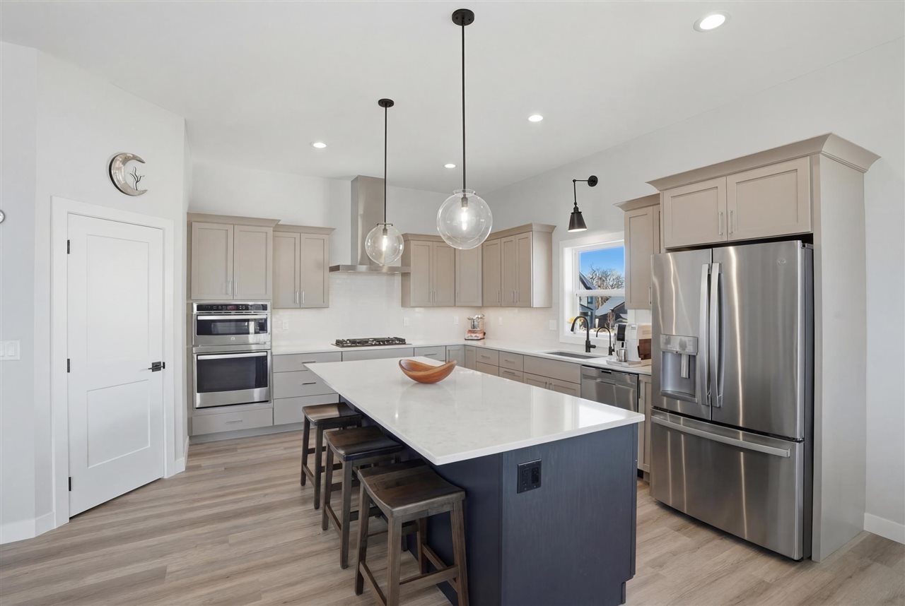 1288 Kona Circle Coralville IA 52241