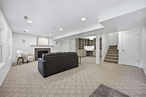 57 High Circle Drive NE Iowa City IA 52240