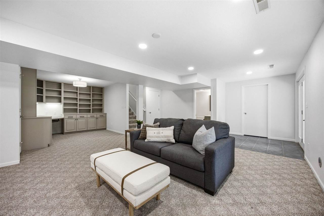 57 High Circle Drive NE Iowa City IA 52240