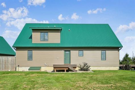 2153 Central City Road Central City IA 52214