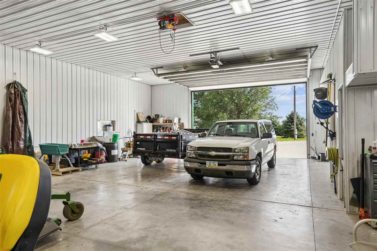 2153 Central City Road Central City IA 52214