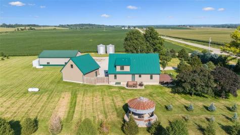 2153 Central City Road Central City IA 52214