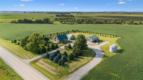 2153 Central City Road Central City IA 52214