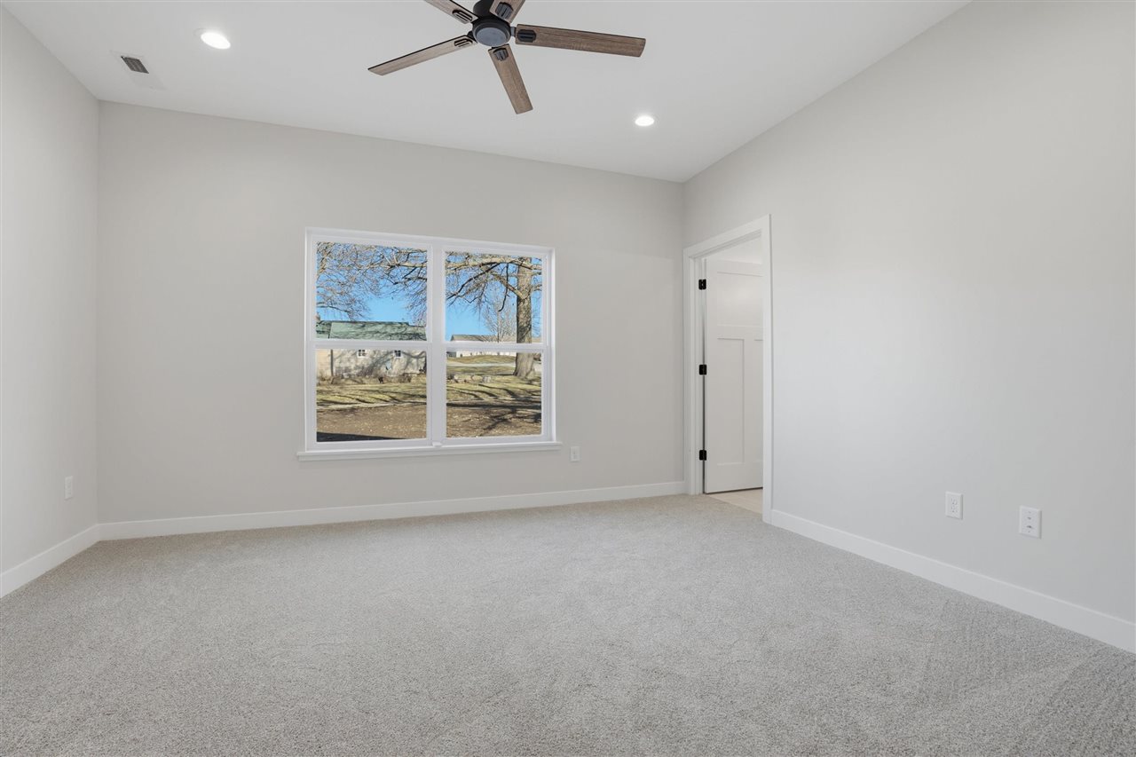 602 W 8th Street Tipton IA 52772