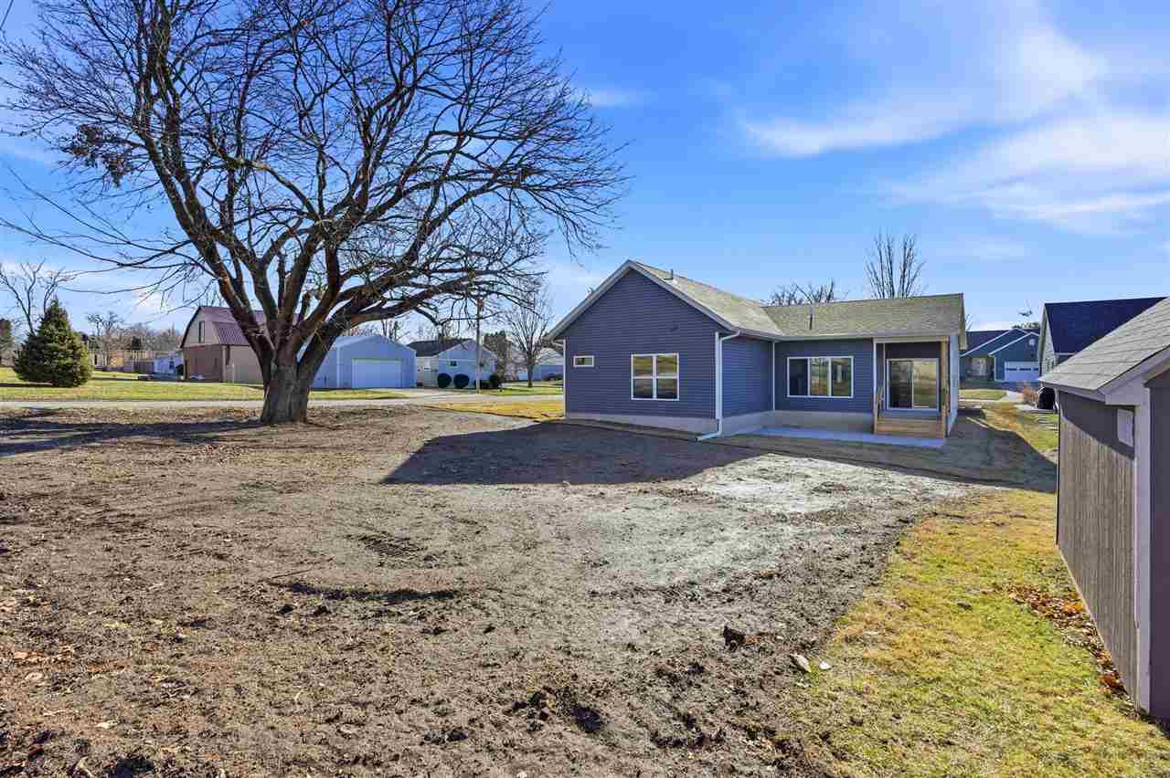 602 W 8th Street Tipton IA 52772