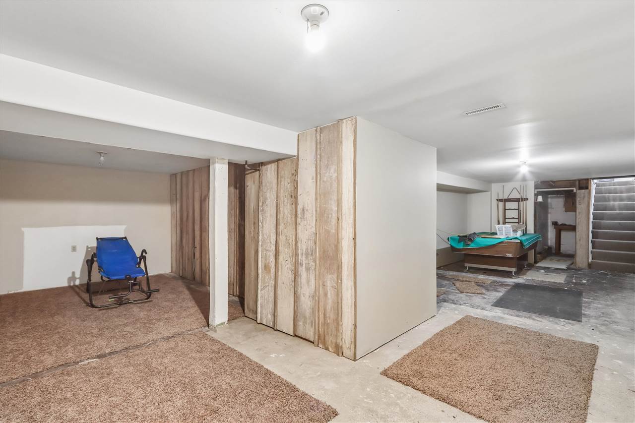 106 Wyman Drive Williamsburg IA 52361