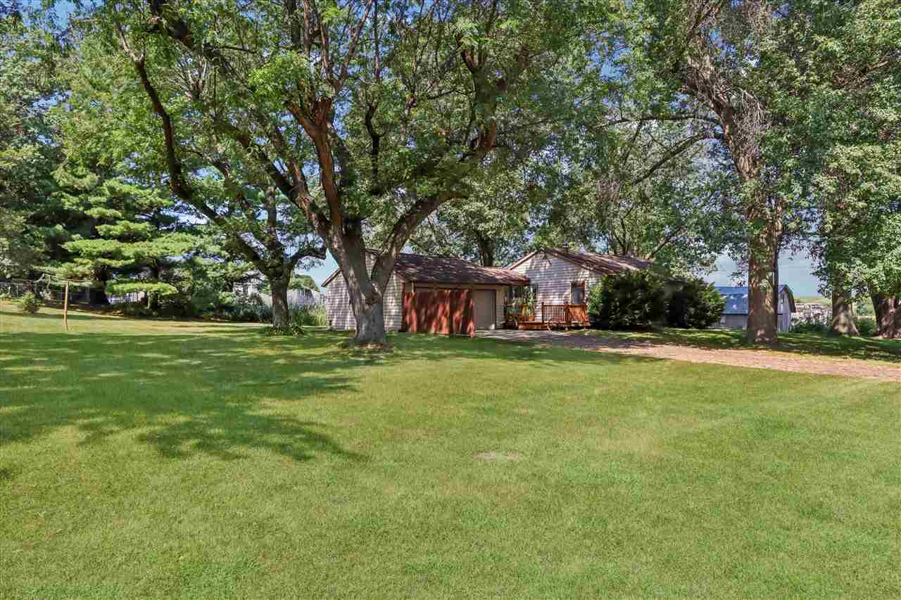 106 Wyman Drive Williamsburg IA 52361