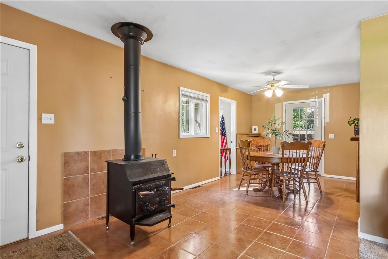 106 Wyman Drive Williamsburg IA 52361