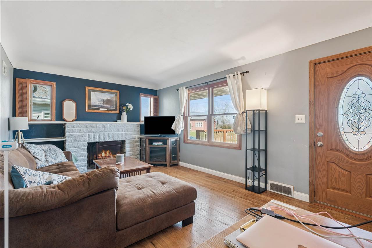 297 6th Avenue Marion IA 52302