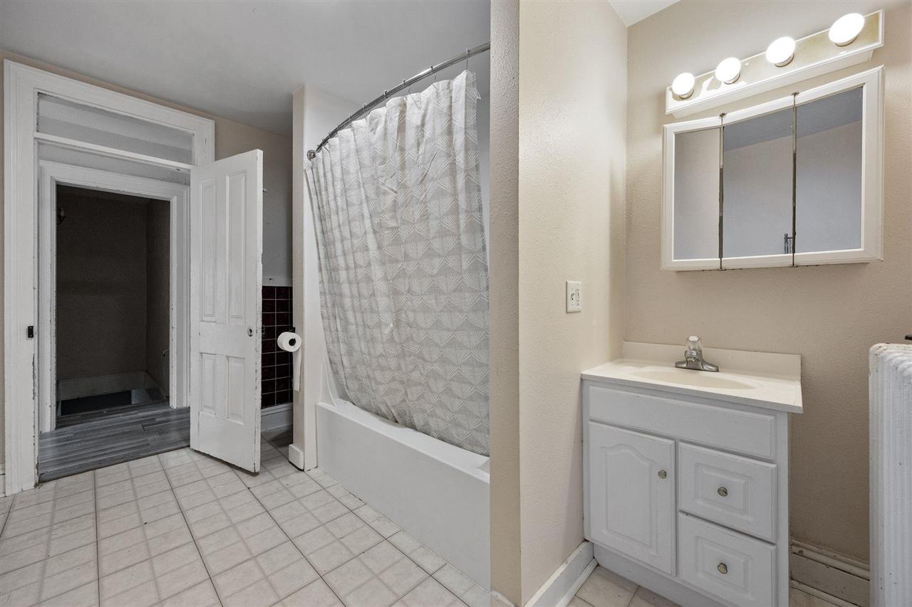 403 N Jackson Street Lisbon IA 52253