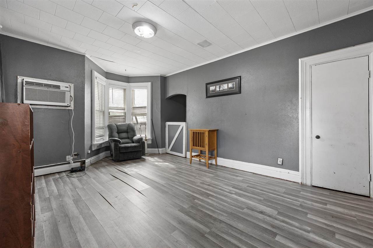 403 N Jackson Street Lisbon IA 52253