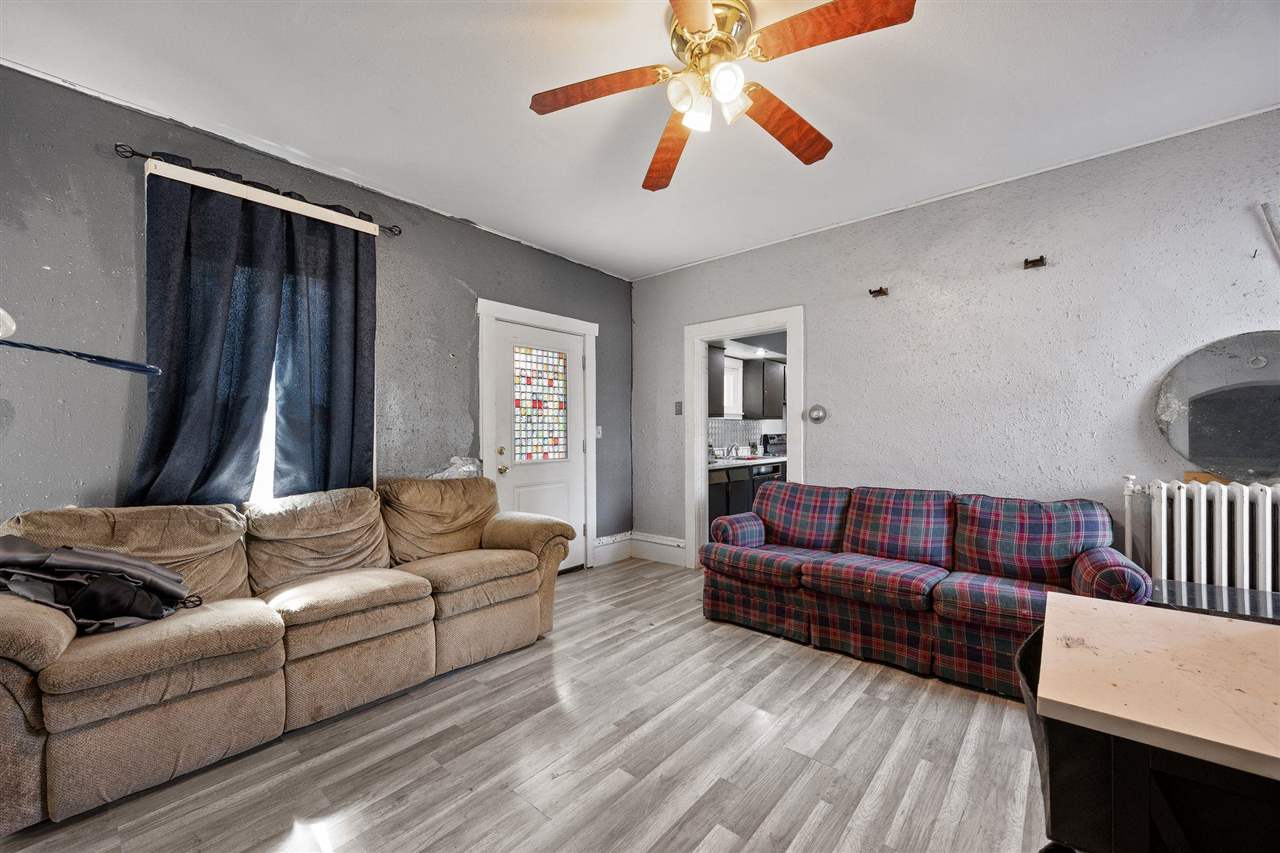 403 N Jackson Street Lisbon IA 52253