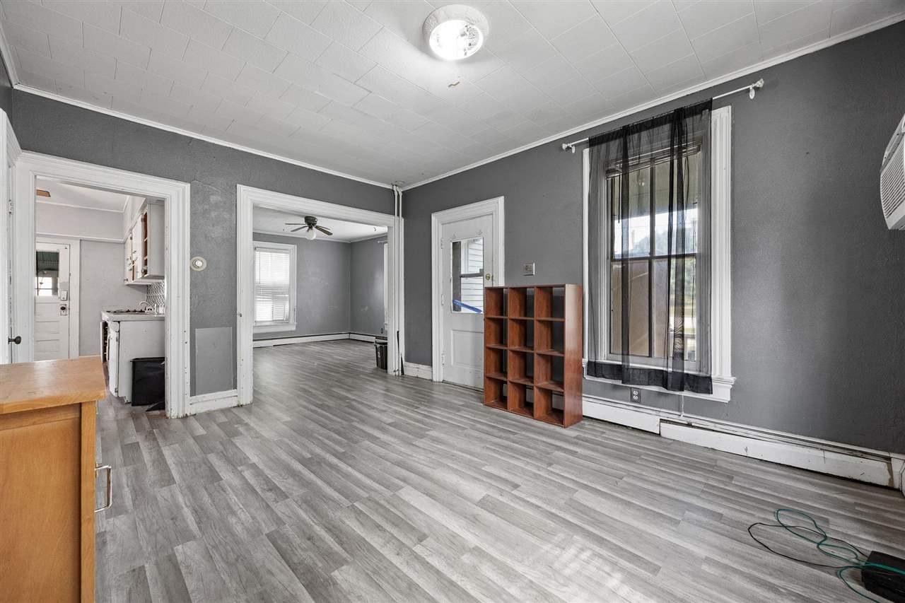 403 N Jackson Street Lisbon IA 52253
