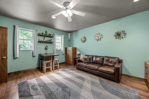 2457 125th Drive Marengo IA 52301