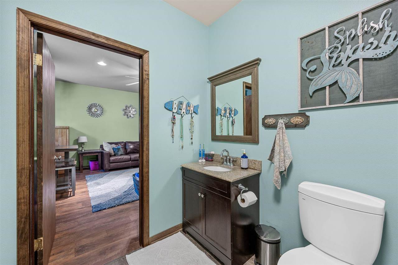 2457 125th Drive Marengo IA 52301