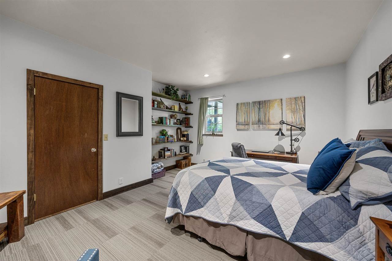 2457 125th Drive Marengo IA 52301