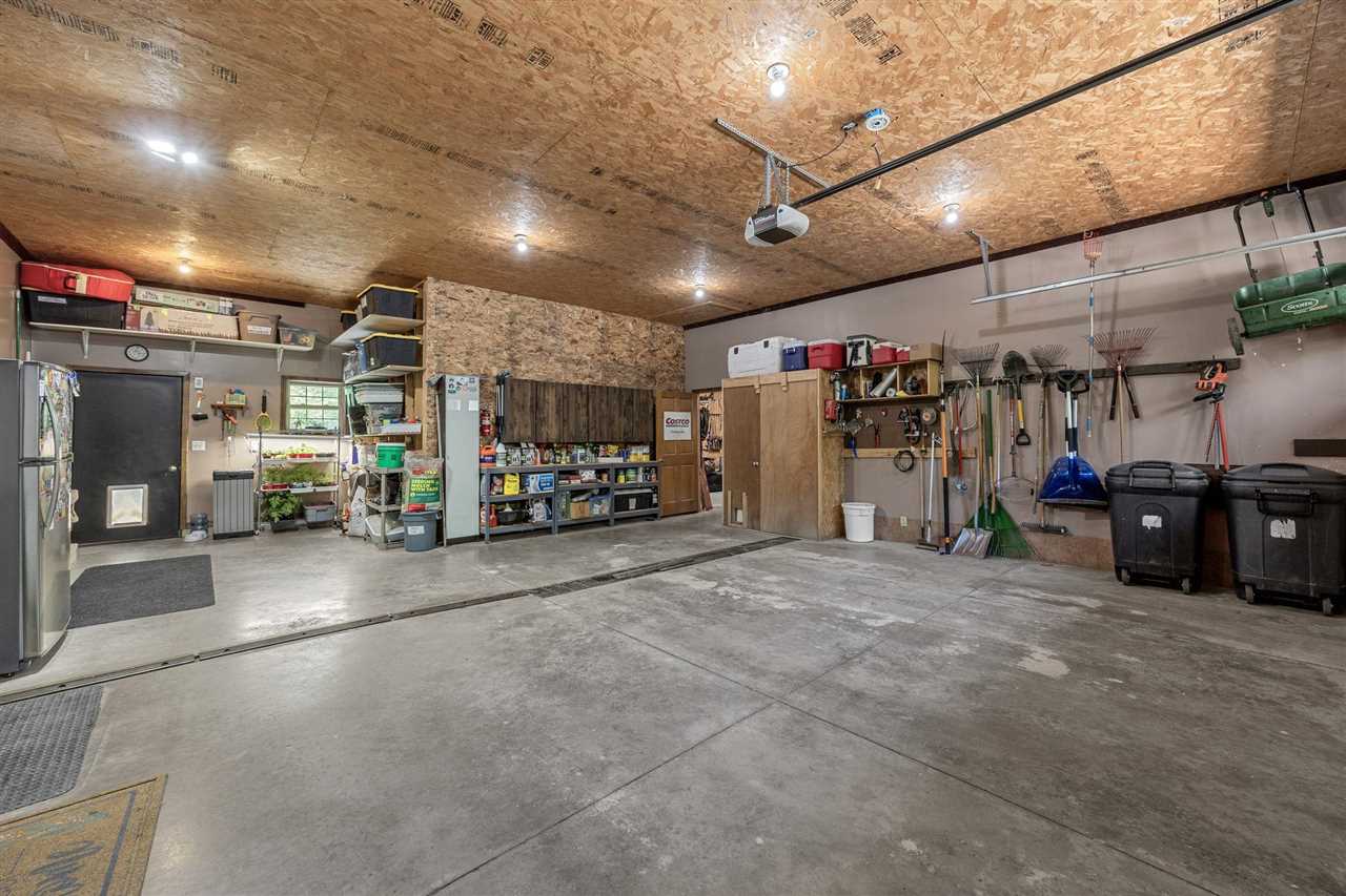 2457 125th Drive Marengo IA 52301