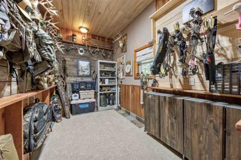 2457 125th Drive Marengo IA 52301