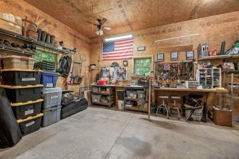 2457 125th Drive Marengo IA 52301