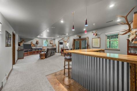 2457 125th Drive Marengo IA 52301