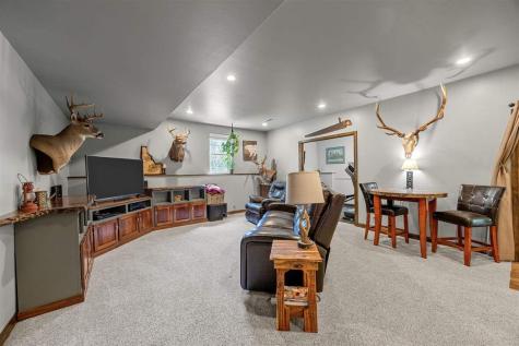 2457 125th Drive Marengo IA 52301