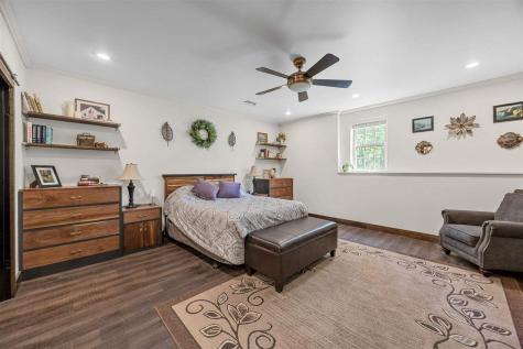 2457 125th Drive Marengo IA 52301