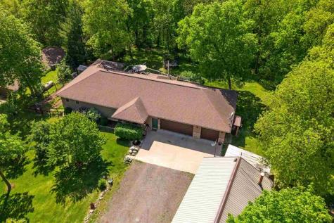 2457 125th Drive Marengo IA 52301