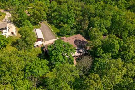 2457 125th Drive Marengo IA 52301