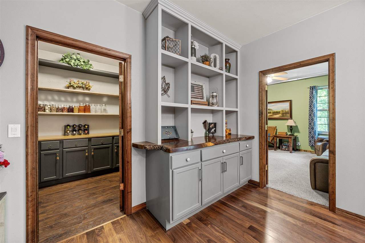 2457 125th Drive Marengo IA 52301