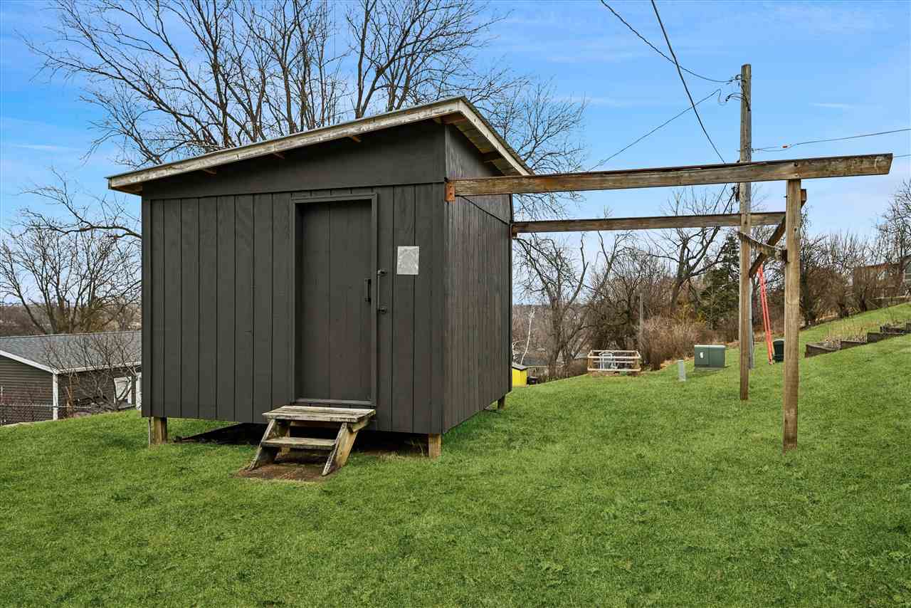 3632 Lynbrook Drive NE Cedar Rapids IA 52402