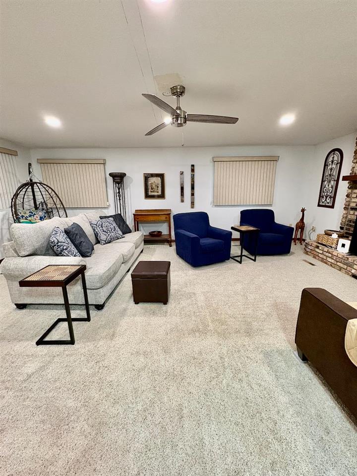 4112 Finch Court NE Cedar Rapids IA 52402
