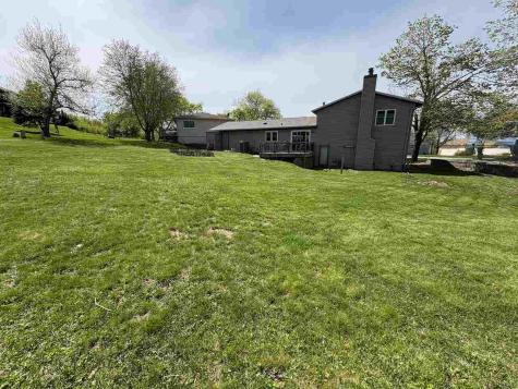 4112 Finch Court NE Cedar Rapids IA 52402
