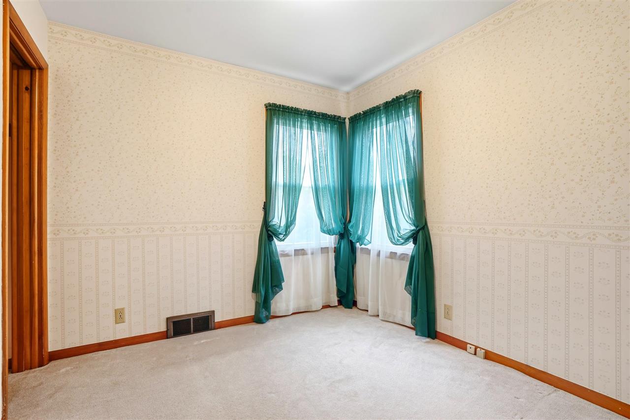 804 Union Columbus Junction IA 52737