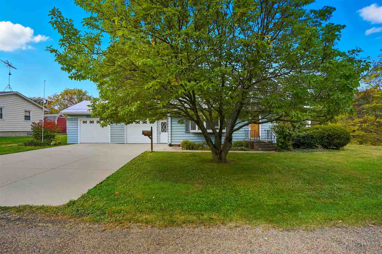 804 Union Columbus Junction IA 52737