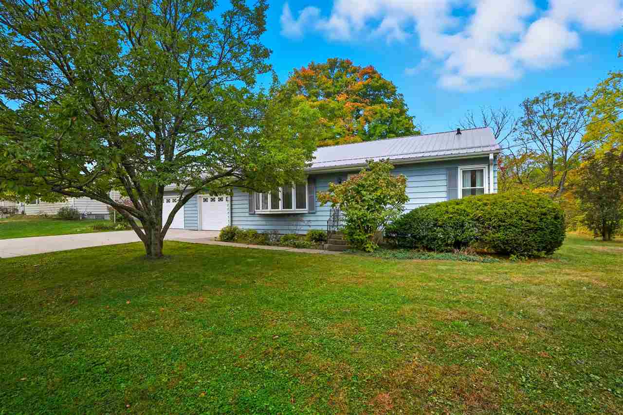 804 Union Columbus Junction IA 52737