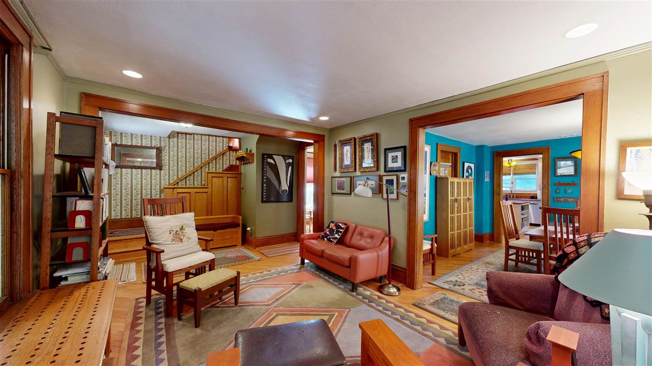 523 Brown Street Iowa City IA 52245