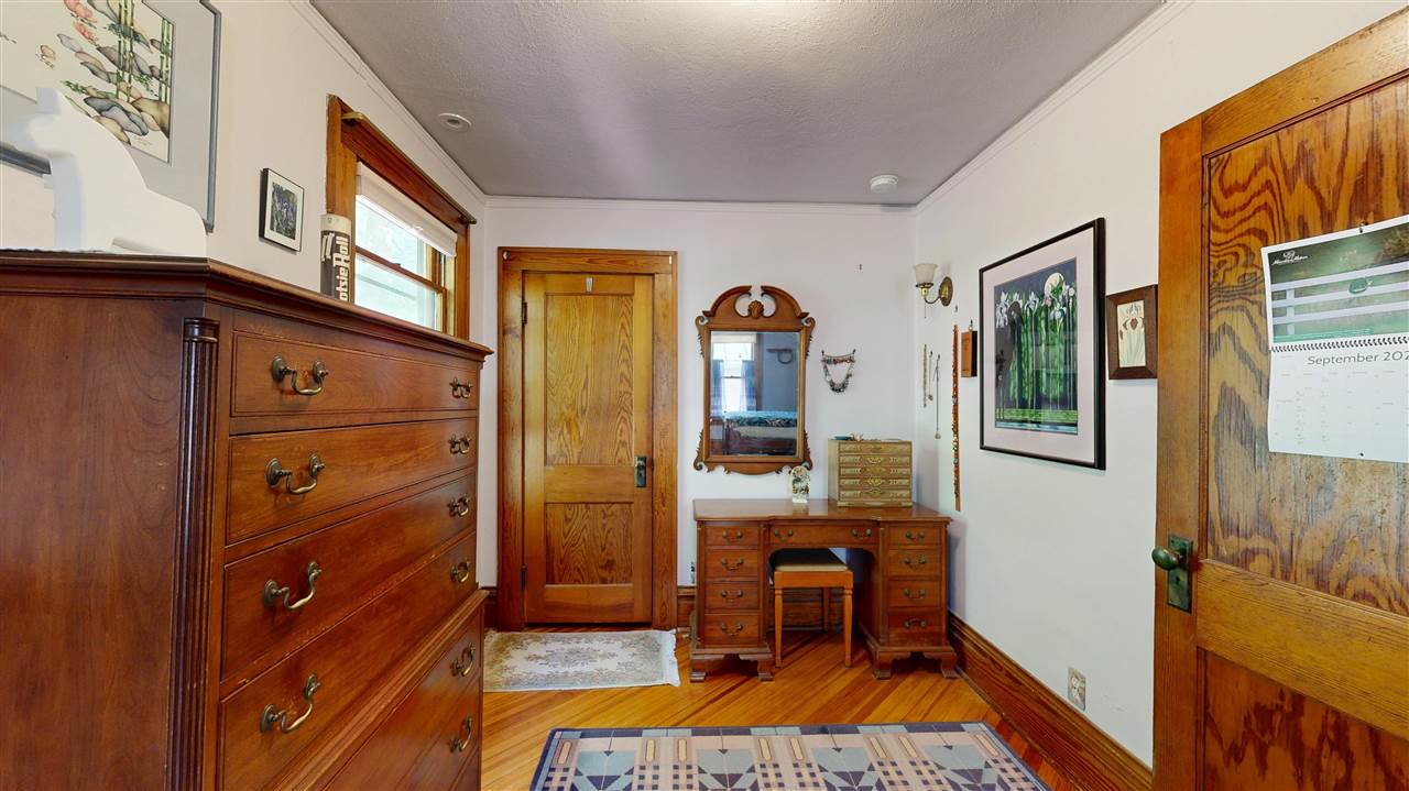 523 Brown Street Iowa City IA 52245