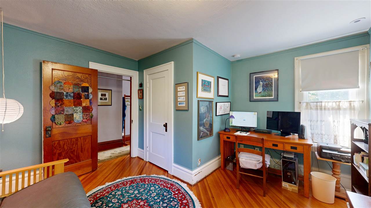 523 Brown Street Iowa City IA 52245