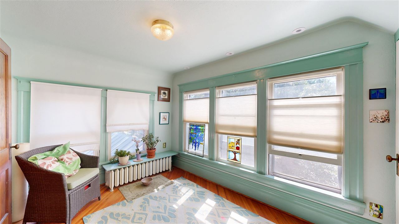 523 Brown Street Iowa City IA 52245