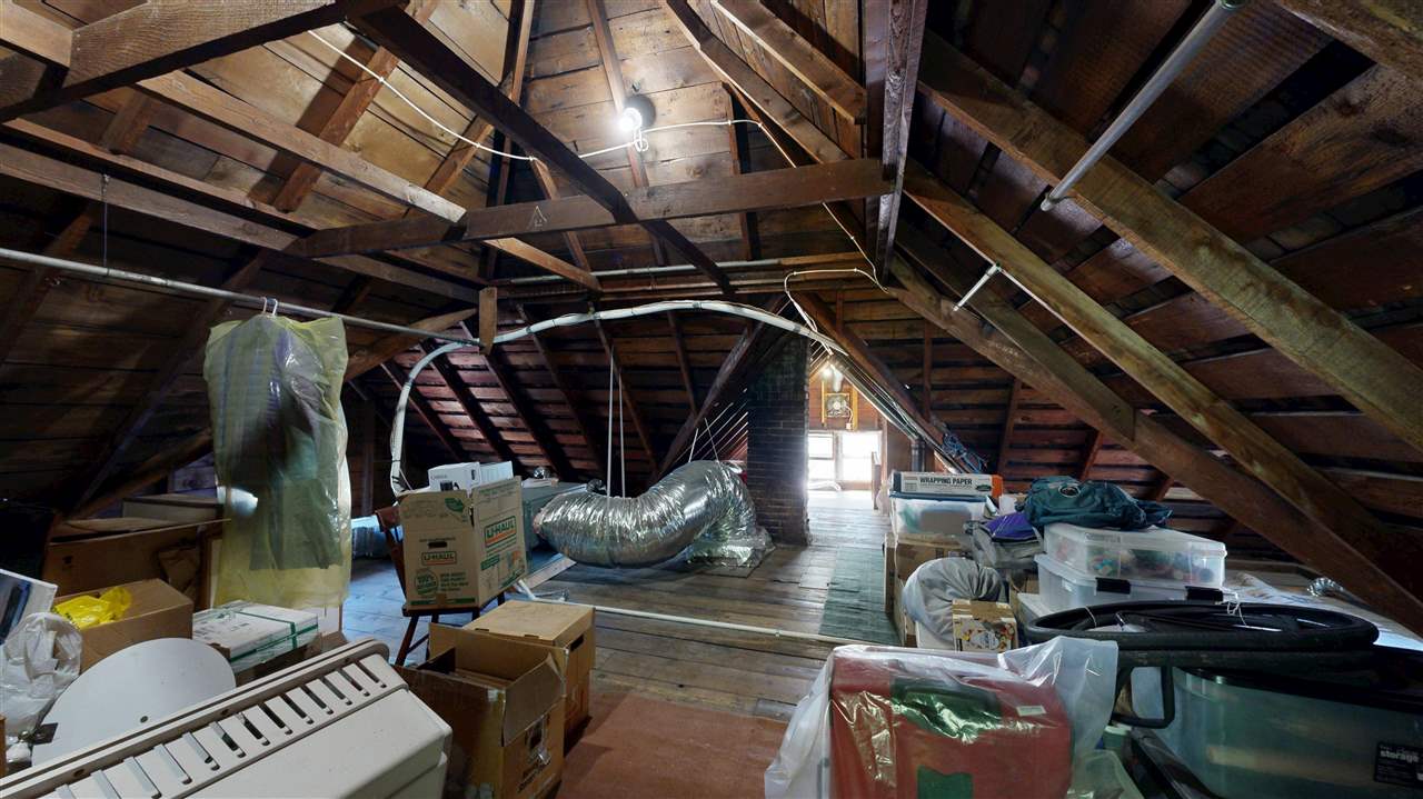 523 Brown Street Iowa City IA 52245